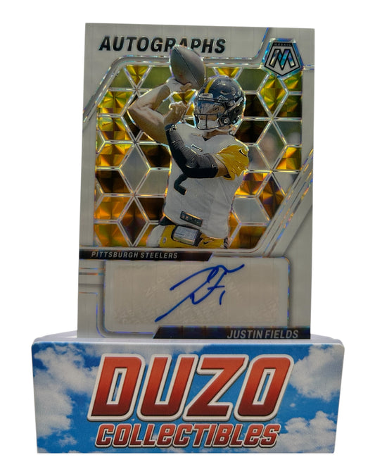 Justin Fields Auto White /25 2024 Panini Mosaic No.AM-JFS
