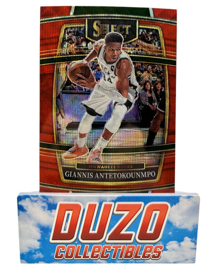 Giannis Antetokounmpo Red Wave 2021-22 Panini Select No.35
