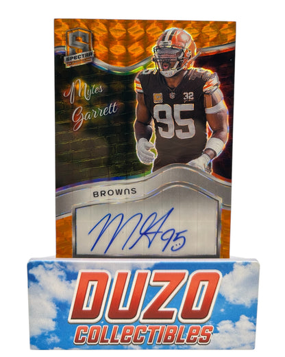 Myles Garrett Orange Colorgraphs OnCard Auto 1/10 2024 Panini Spectra No.CG-MGT
