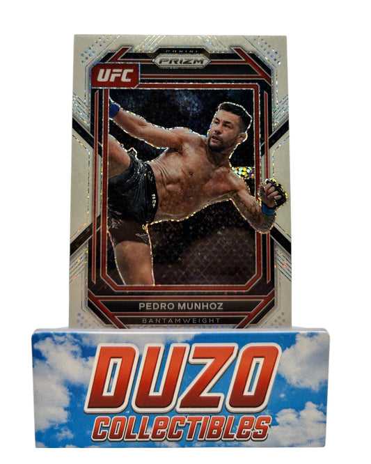 Pedro Munhoz White Sparkle Panini Prizm UFC 2023 No.174